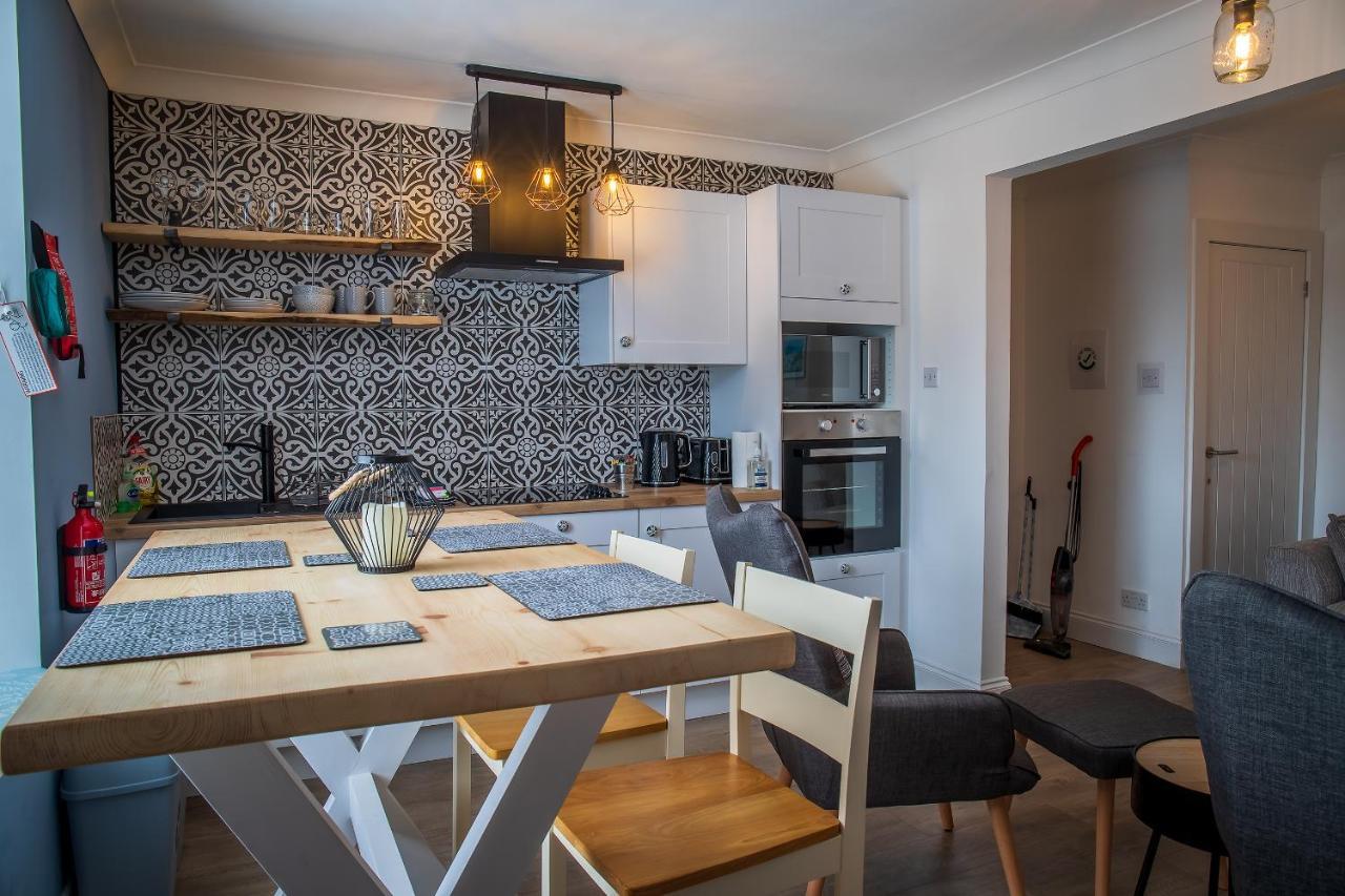 Great Glen Way Canal Side Apartment インヴァネス エクステリア 写真