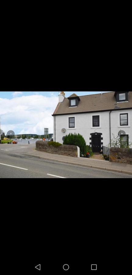 Great Glen Way Canal Side Apartment インヴァネス エクステリア 写真